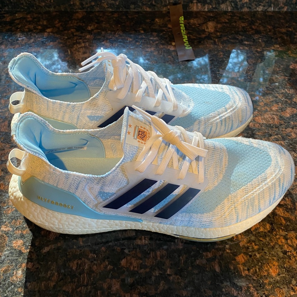 Adidas ultraboosts 21